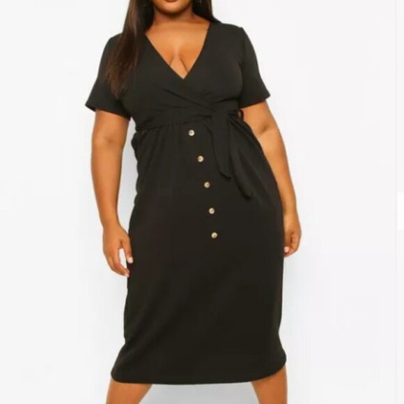 Boohoo Plus Belted Button Down Midi Dress - US 24 - Picture 1 of 7